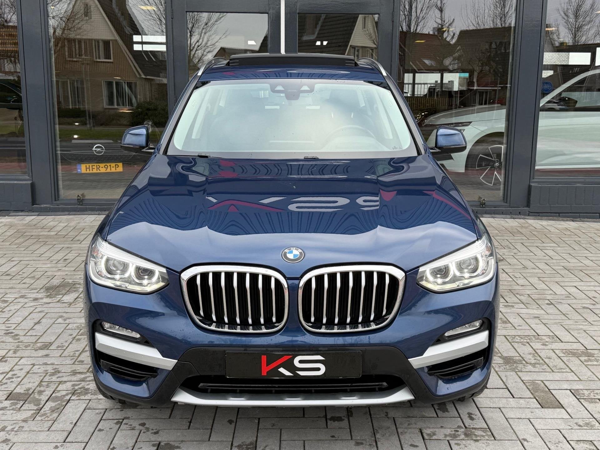 BMW X3 XDrive20i High Executive Pano HUD Leder Camera, Automaat, Zwart, 4 cilinders, Blauw