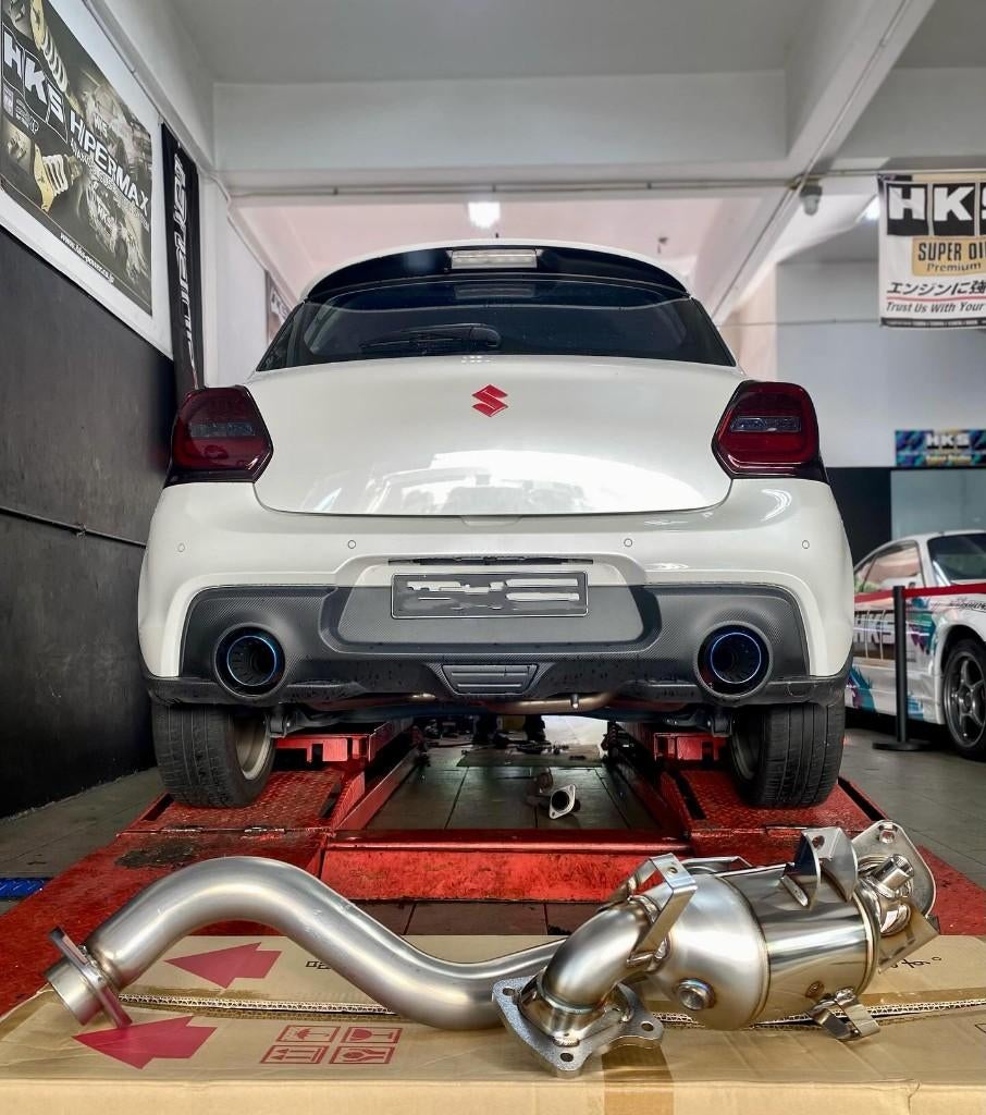HKS High flow katalysator - Suzuki Swift Sport ZC33S 1.4T, Ophalen of Verzenden