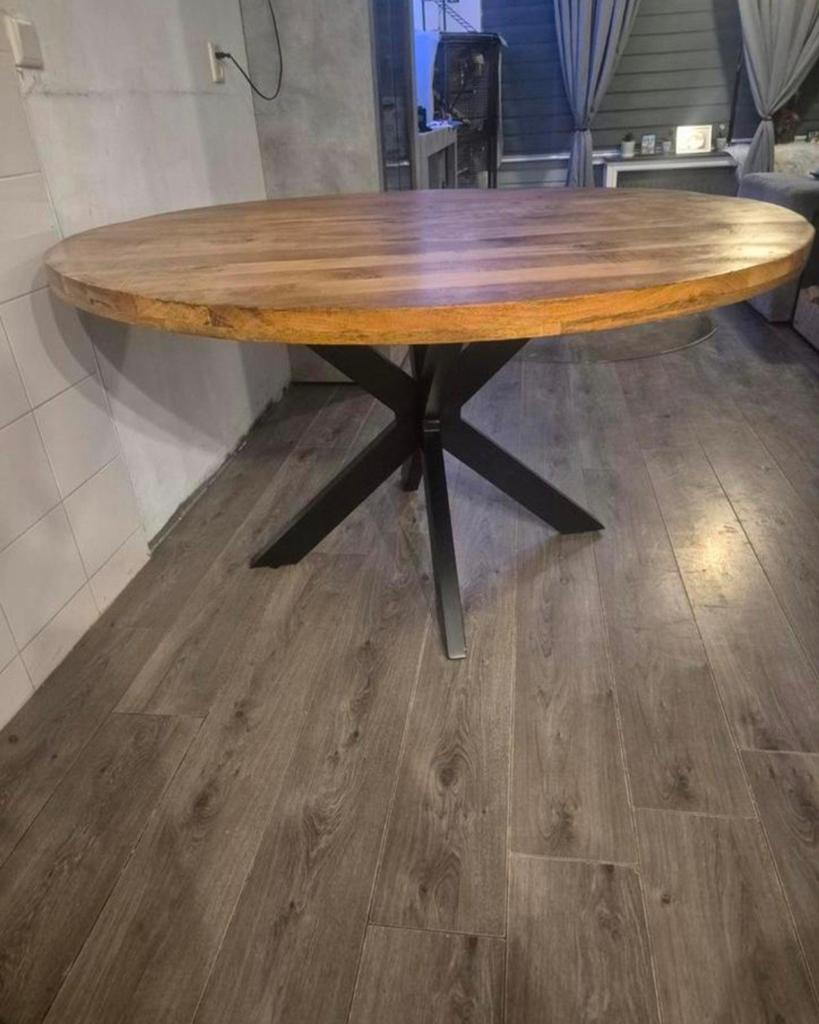 Mangohouten eettafel 140cm, Huis en Inrichting, Tafels | Eettafels, Ophalen, Zo goed als nieuw, Rechthoekig, 100 tot 150 cm