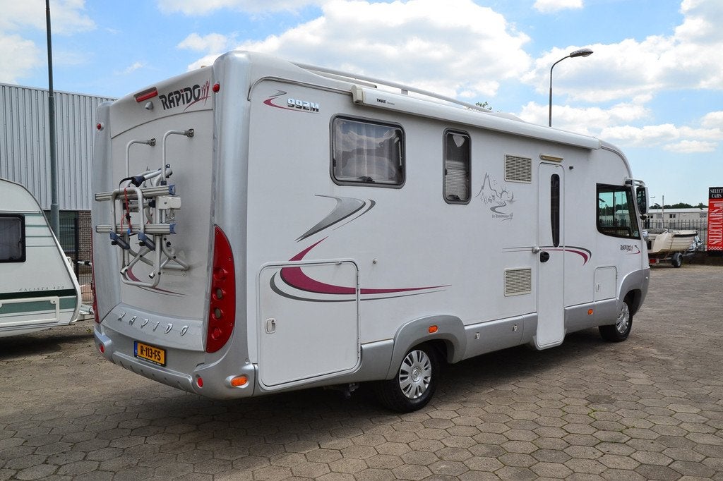 Rapido 990 M Le Randonnear - Mercedes - Airco - Queen bed+He, Caravans en Kamperen, Campers, Integraal, Ringverwarming, 7 tot 8 meter