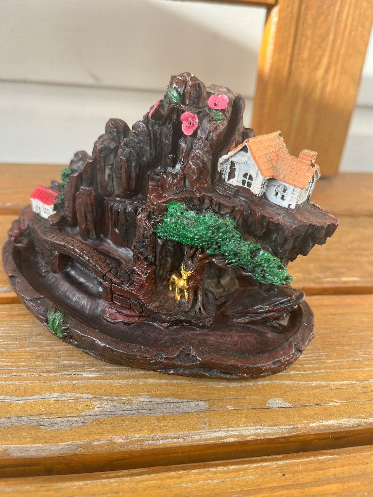 Wierookhouder waterval backflow wierook kegeltjes, Ophalen of Verzenden, Overige materialen, Minder dan 25 cm