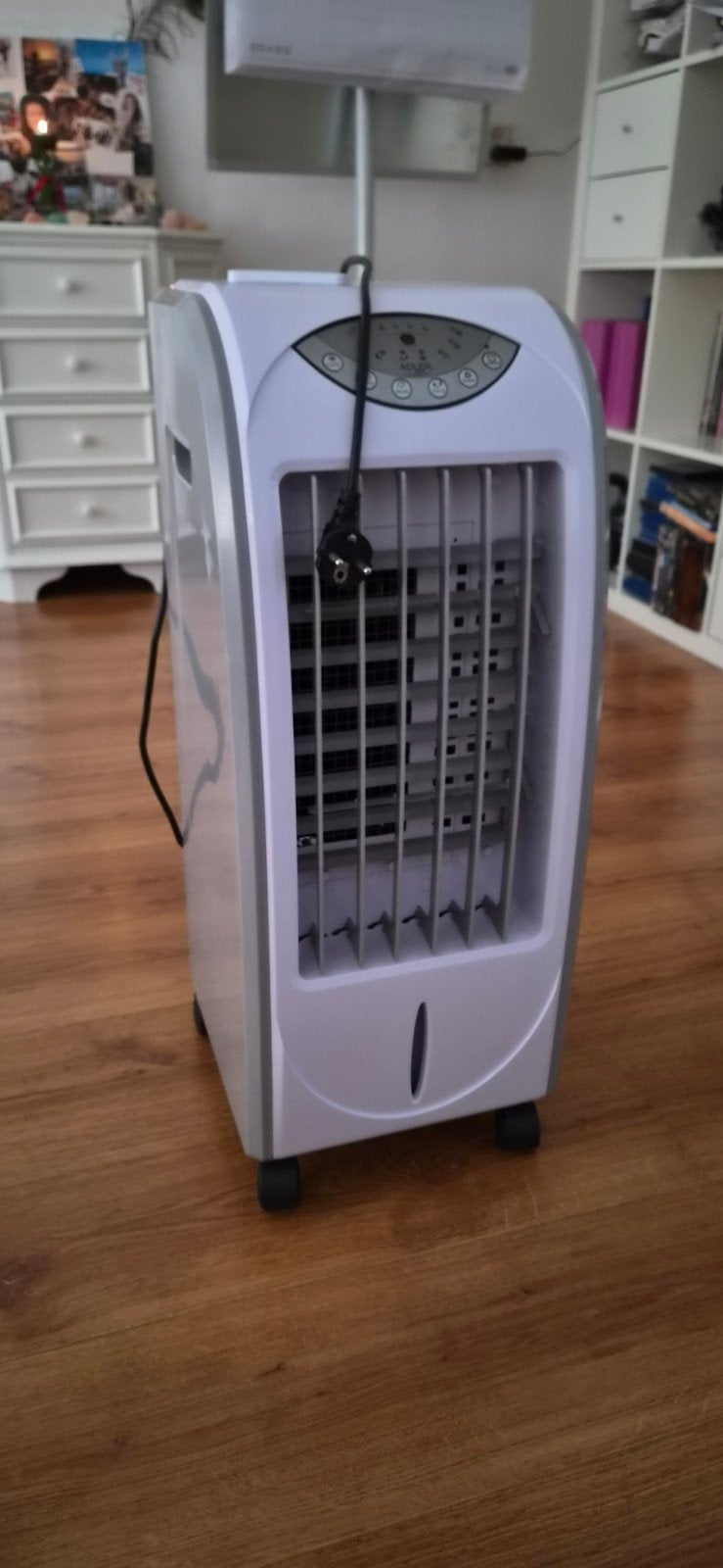 Adler Aircooler ventilator afstandsbediening en koeleleme, Ophalen, Gebruikt, Minder dan 60 m³, 3 snelheden of meer