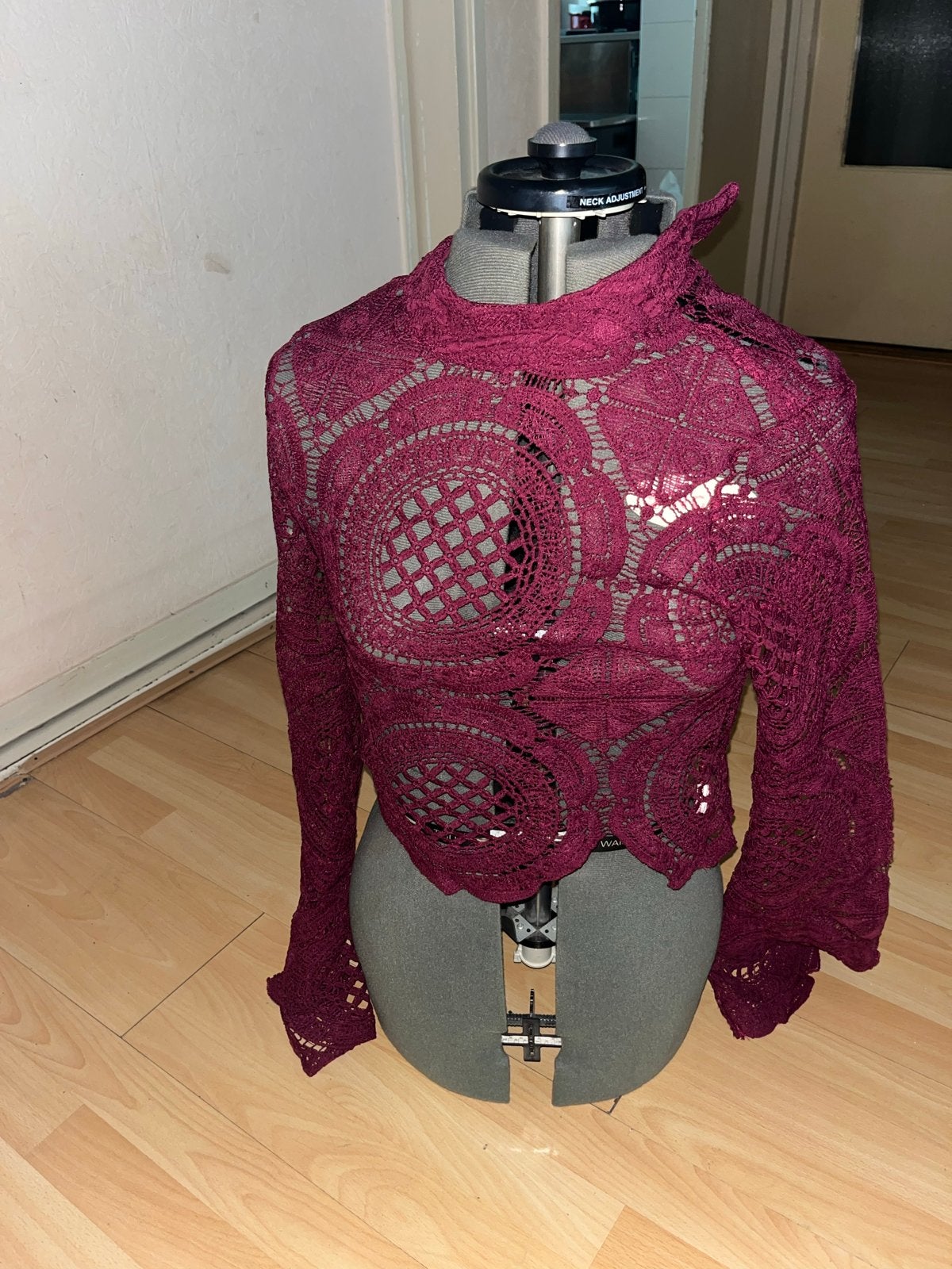 Boohoo Kanten Lace Top Doorschijnend Paars Maat 38 Nieuw, Maat 38/40 (M), Paars, Nieuw, Ophalen of Verzenden