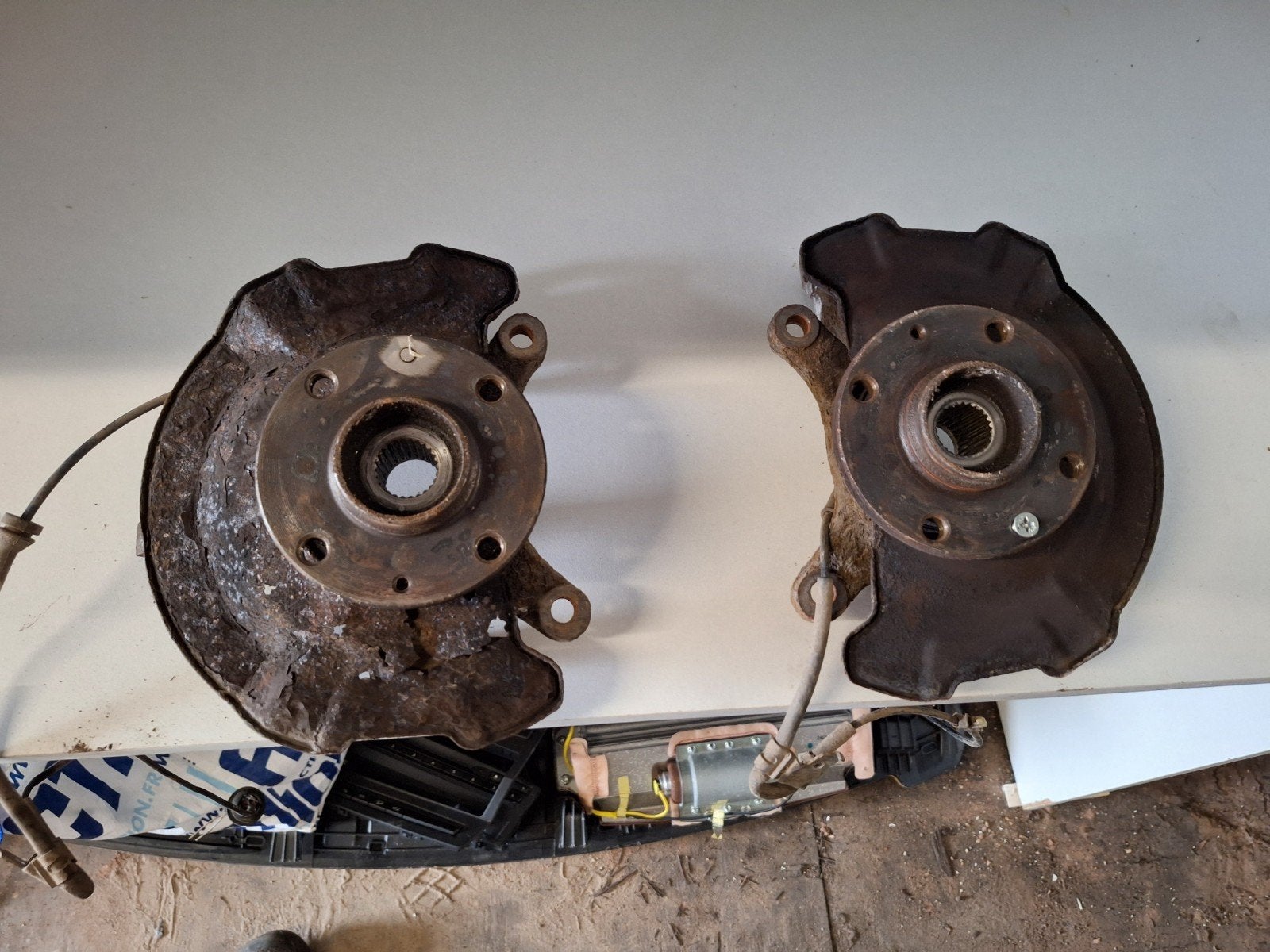 Fusee wiellager links en rechtsvoor  Opel Agila B 2008, Ophalen, Opel, Opel, Opel