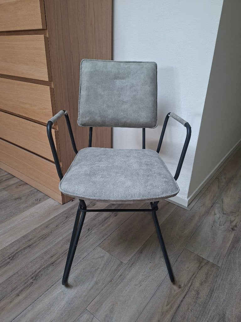 Xooon eetkamerstoel, Ophalen of Verzenden, Zo goed als nieuw, Overige kleuren, Eén