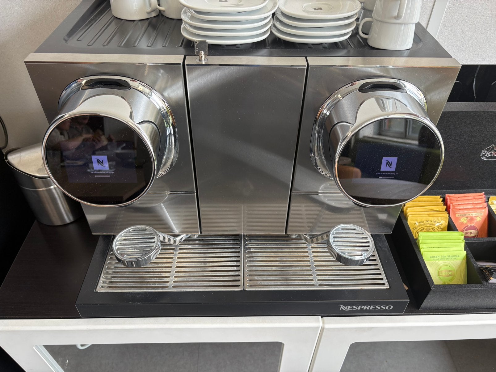 Nespresso Momento 200, dip tray defect, Witgoed en Apparatuur, Ophalen, Espresso apparaat