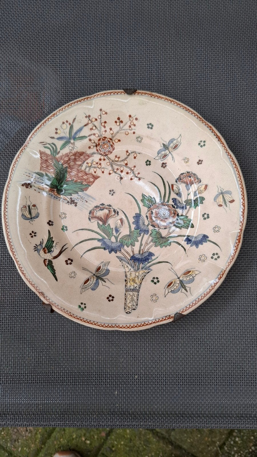 Antiek Sierbord met Bloemen en Vlinders, 21 cm, Initialen Bk, Antiek en Kunst, Ophalen of Verzenden