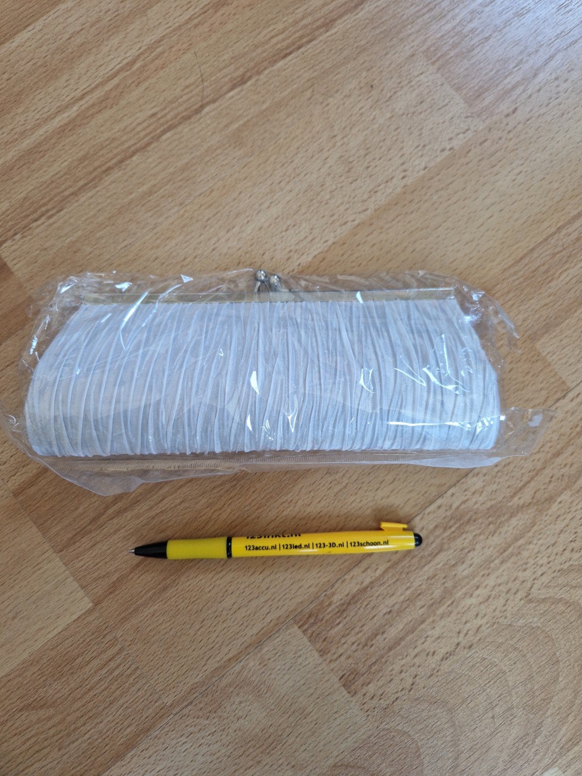 Clutch wit *NIEUW*, Ophalen of Verzenden, Nieuw, Wit, Avondtasje
