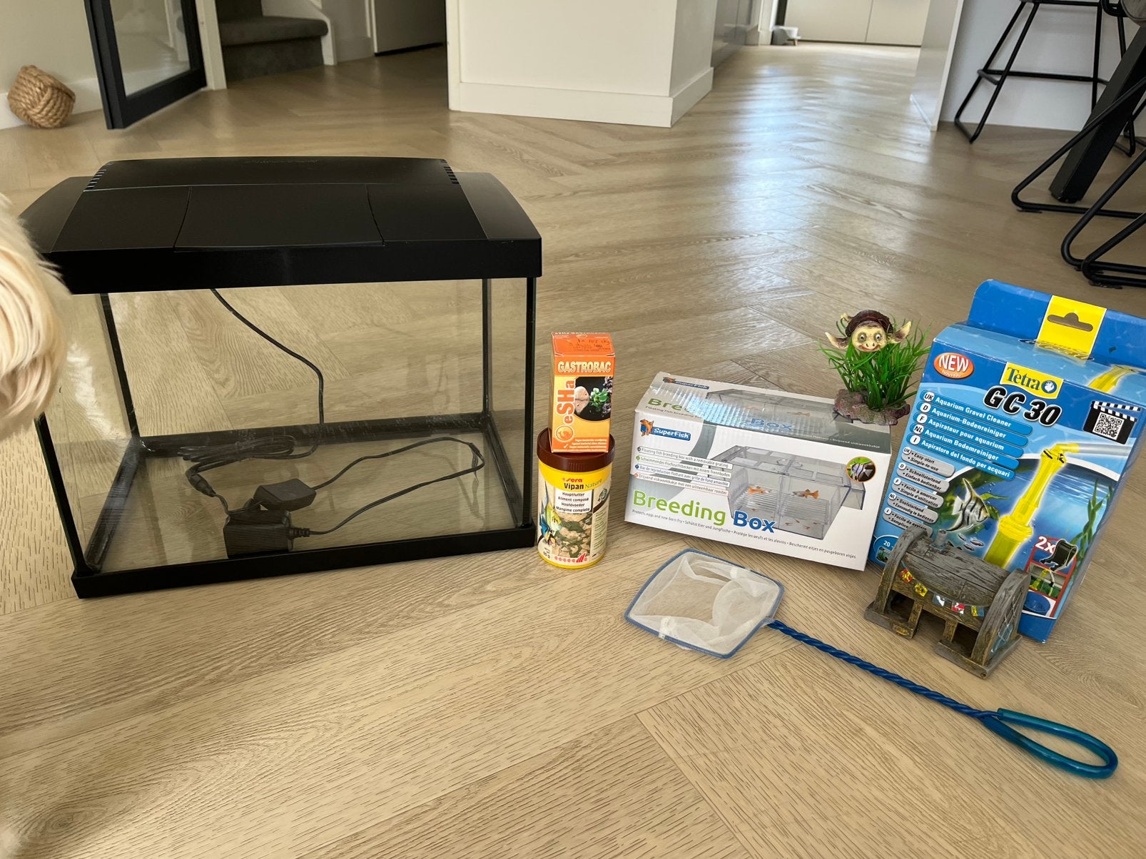 Aquarium met vissen, Ophalen, Zo goed als nieuw, Leeg aquarium, Inclusief vissen