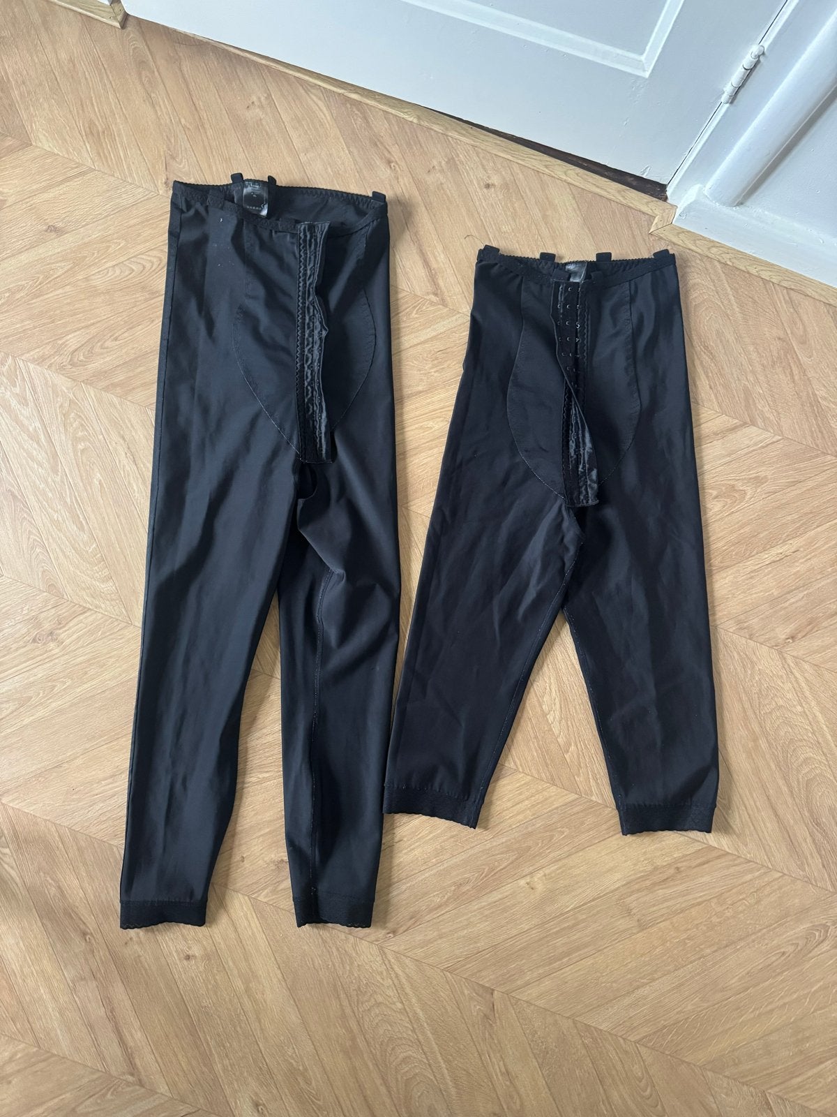 Lipoelastic compressiebroeken XL en L voor na chirurgie, Kleding | Dames, Verzenden, Gedragen