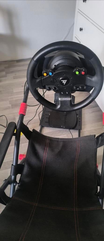 Thrustmaster TMX Force Feedback Racing Wheel met Playseat, Ophalen, Gebruikt, Stuurtje of Sportattribuut, Xbox Original