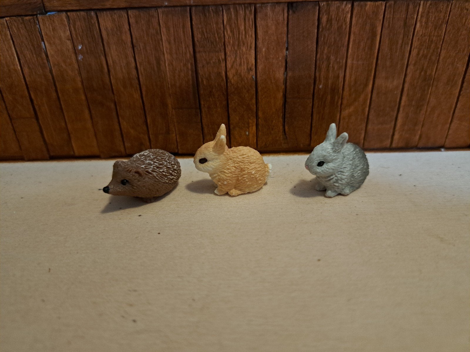 schleich konijn en egel mini, Verzamelen, Ophalen of Verzenden, Zo goed als nieuw, Paard, Beeldje of Figuurtje
