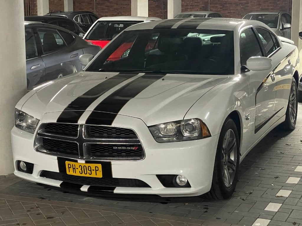 Dodge Charger R/T 2014, Automaat, Achterwielaandrijving, 5654 cc, Alcantara