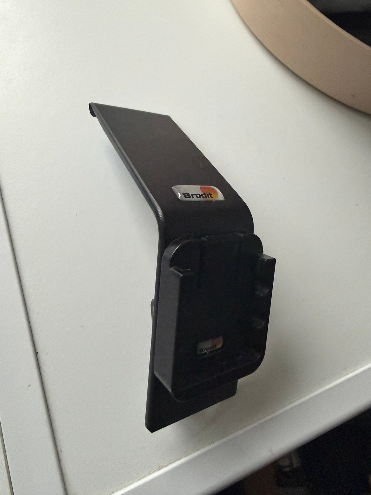 Brodit telefoonhouder met klik en MagSafe houder (zonder opl, Ophalen of Verzenden, Zo goed als nieuw, Auto