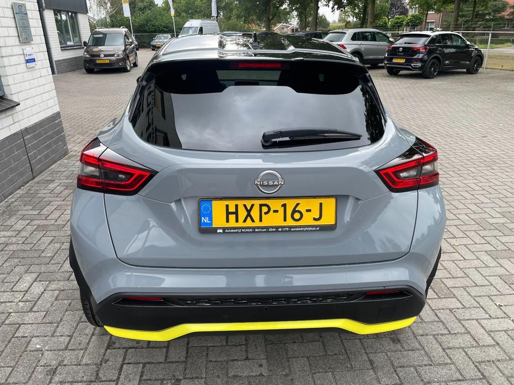 Nissan Juke 1.0 DIG-T Kiiro / Camera / PDC V+A / Carplay / T, Voorwielaandrijving, Lichtsensor, Leder en Stof, Bedrijf