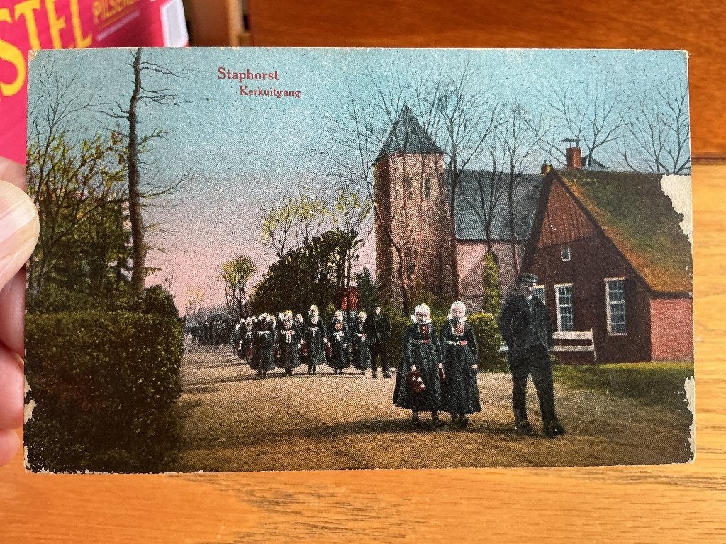 Staphorst kerkuitgang 1918, Verzenden, Voor 1920, Gelopen, Overijssel