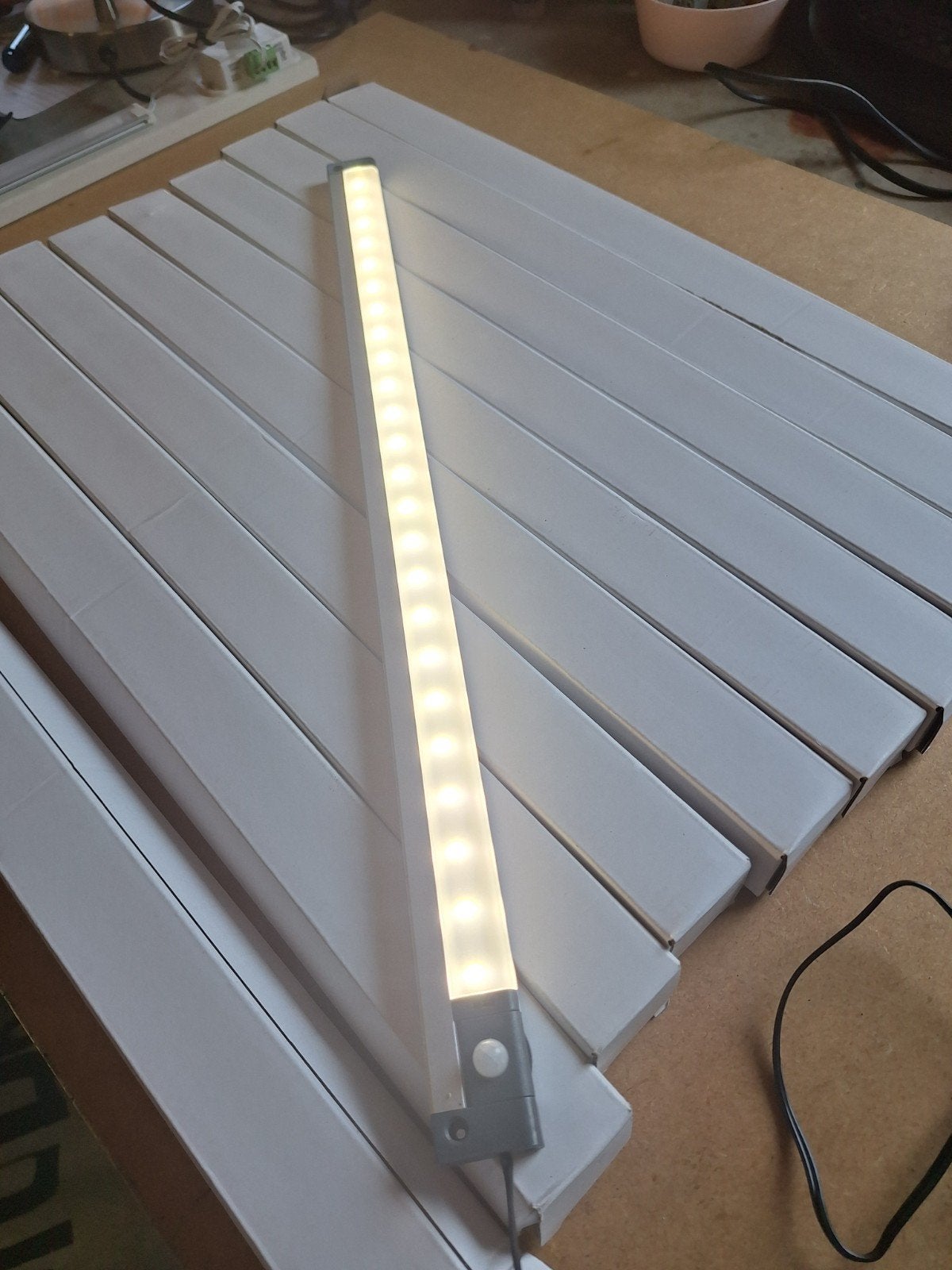 10 x LED strip met bewegingssensor - 50 cm - Nieuw in doos, Ophalen of Verzenden, Nieuw