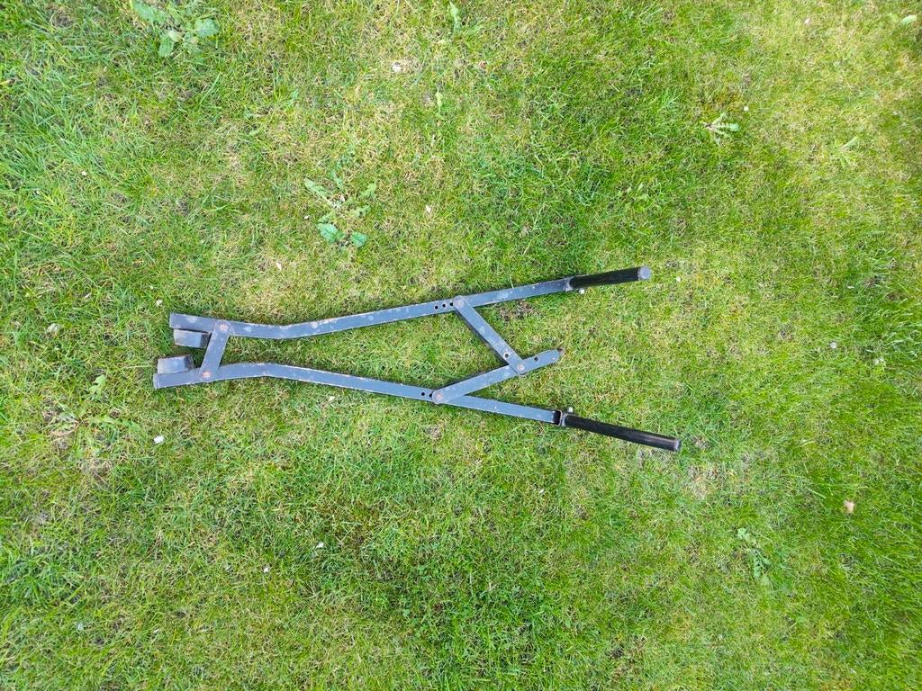 Compacte trekhaak fietsendrager voor korte ritjes, Ophalen, 1 fiets, Gebruikt, Trekhaakdrager