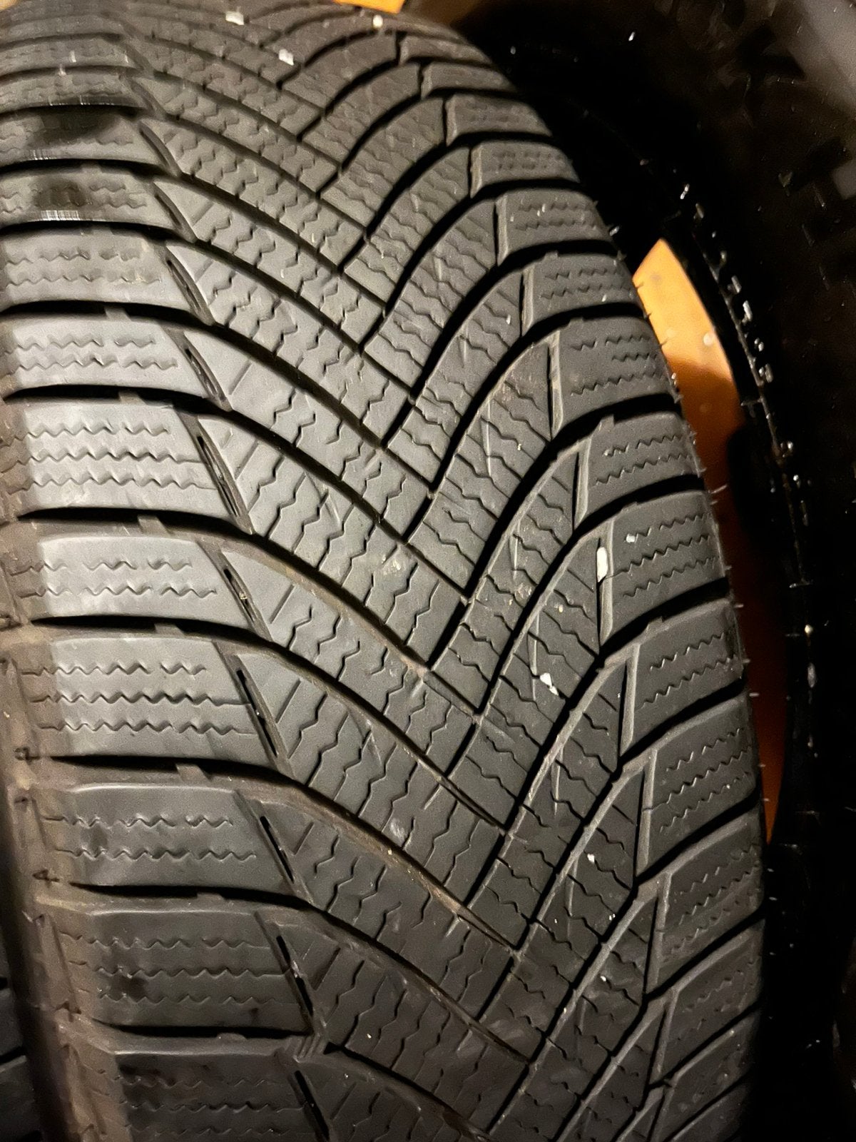4 x gratis 195/65r15 winterbanden banden 195 65 15, Ophalen, Gebruikt, Skoda