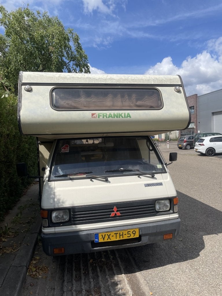 Caravans And Camping Mitsubishi