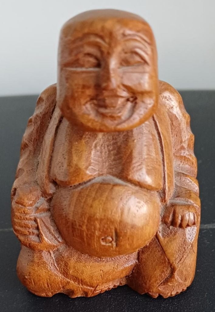 Houten boeddha beeldje van een dikke Boeddha, Ophalen of Verzenden, Gebruikt, Hout