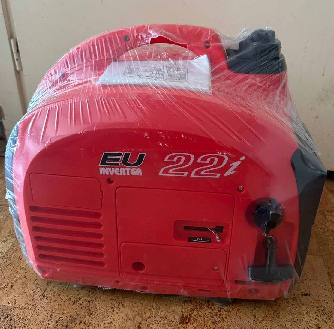 EU22i Stille Inverter Aggregaat - 2000/2200W - Nieuw, Benzine, Nieuw, Ophalen of Verzenden, Geluidgedempt
