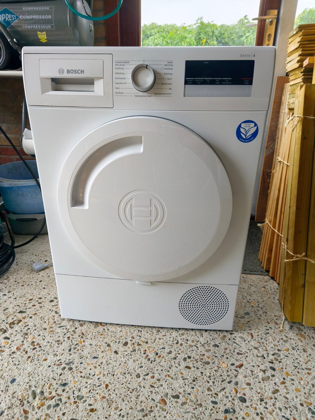 Bosch warmtepompdroger met AutoDry, Witgoed en Apparatuur, Ophalen, 6 tot 8 kg, Anti-kreukfase, Zo goed als nieuw