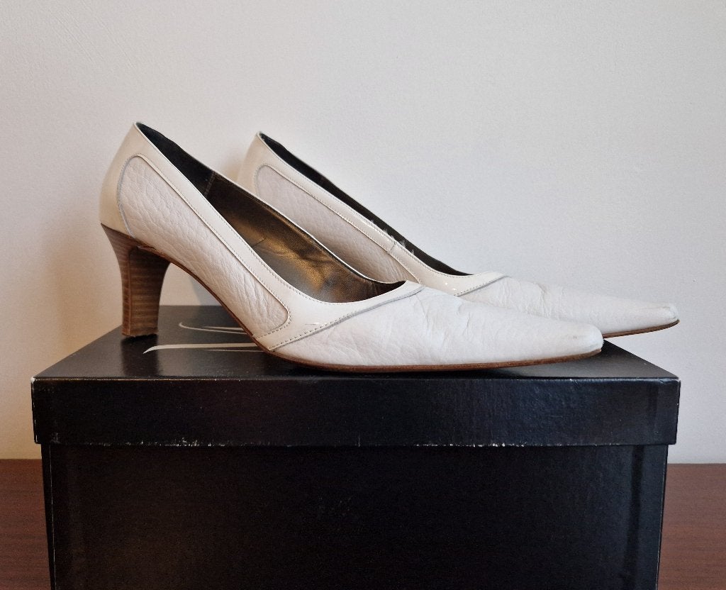 Witte pumps van Mart Visser - Maat 40, Pumps, Mart Visser, Wit, Ophalen of Verzenden