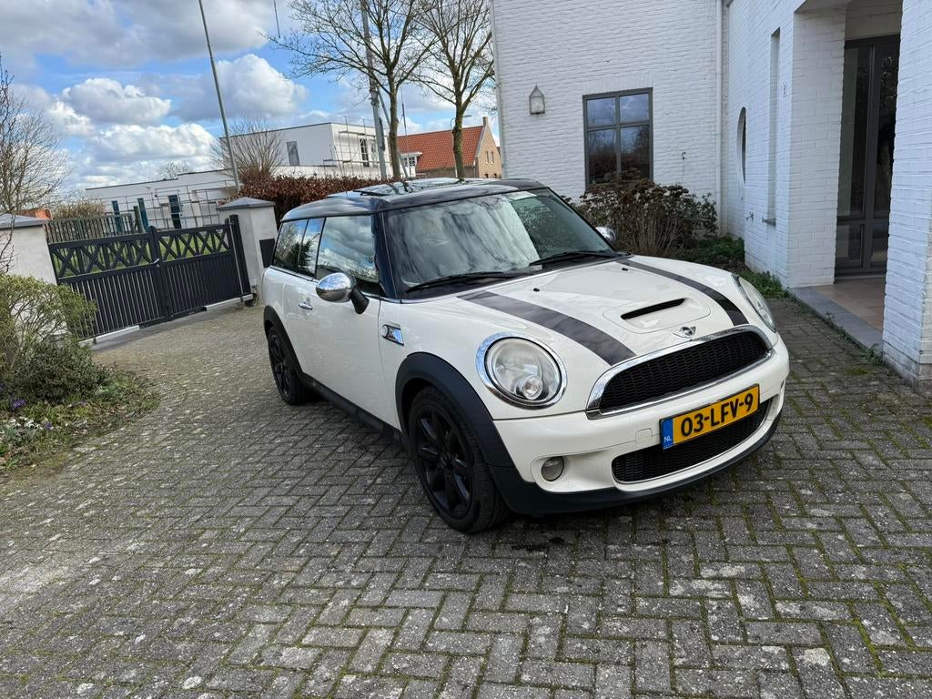 Speciale editie! Mini Clubman 1.6 Cooper S!! 2010 | 183pk |, Auto's, Mini, Clubman, 4 cilinders, 4 stoelen, Wit