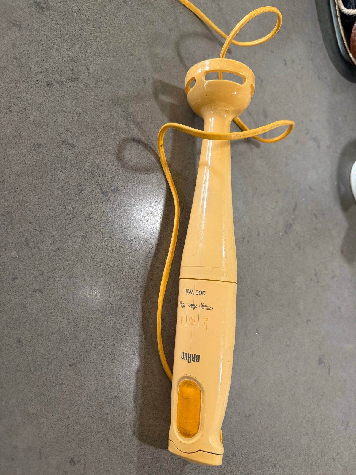 Braun staafmixer 300 Watt - Geel, Minder dan 1 liter, Ophalen of Verzenden, Gebruikt, 1 snelheid