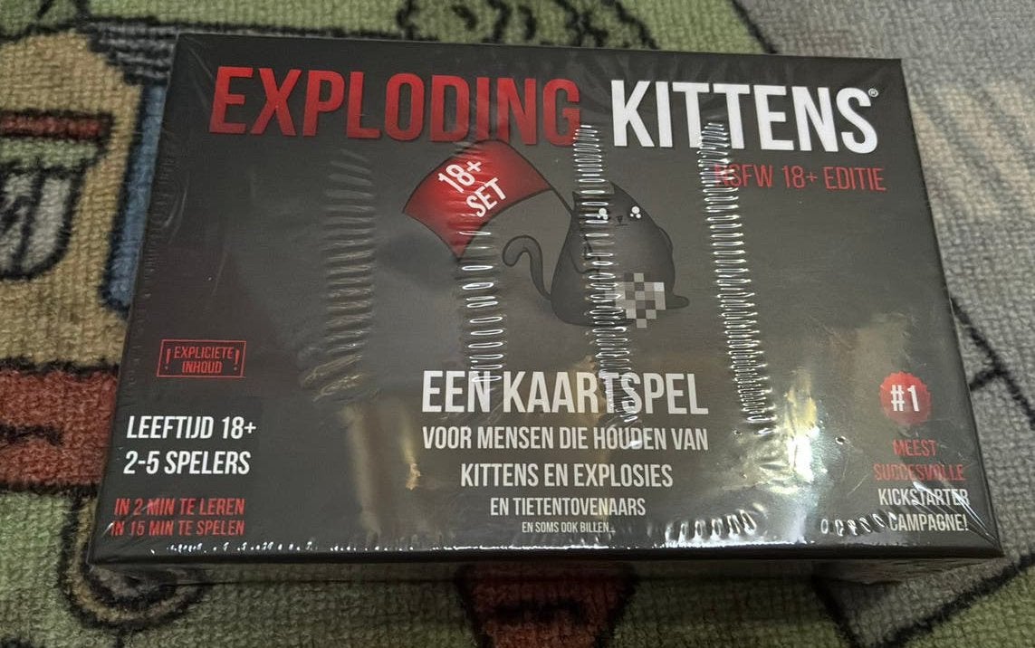 Exploding Kittens NSFW 18 + editie (geseald), Ophalen of Verzenden, Nieuw