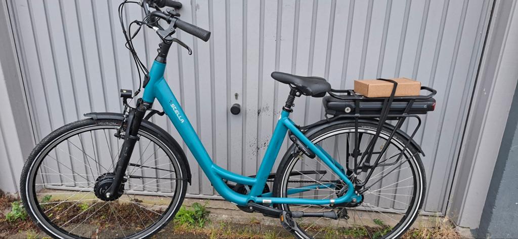 STELLA  LİVORNO E-leon Elektrisch Fiets 522 Wh 51cm framemat, Overige merken, Versnellingen, Ophalen of Verzenden, Zo goed als nieuw