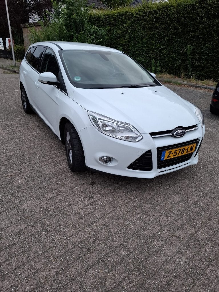 Ford Focus 1.0 Ecoboost, Euro 5, Wit, Handgeschakeld, Particulier