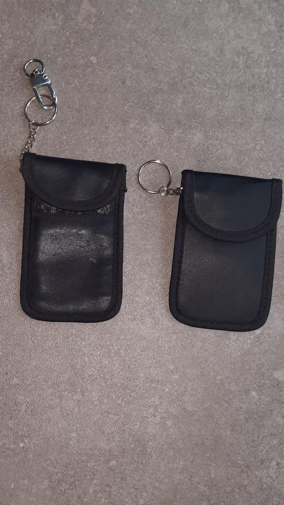 2 auto sleutel anti diefstal hoesjes, Ophalen of Verzenden, Gebruikt