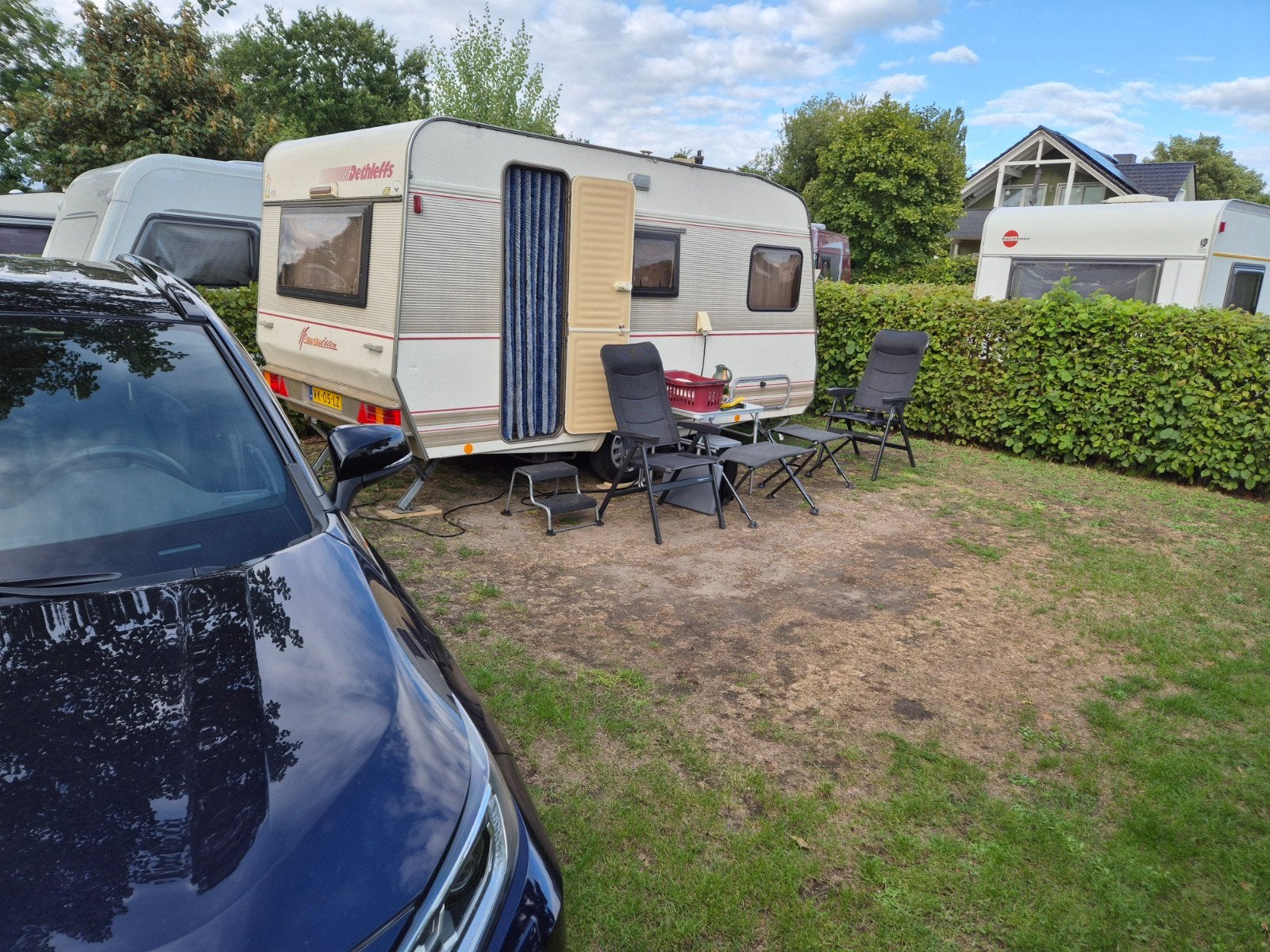 Dethleffs New Line Edition | Mover | Isabella voortent, Caravans en Kamperen, Particulier, Tot en met 4, Treinzit, Schokbreker