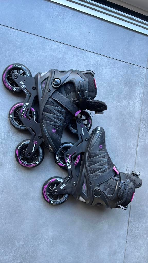 Skeelers inlineskates wenox zwart maat 38/39 wiel 100mm, Sport en Fitness, Skeelers, Ophalen, Zo goed als nieuw