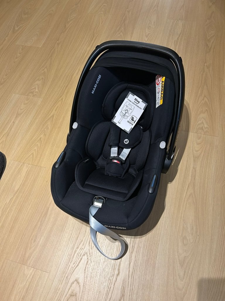 Maxi Cosi cabriofix + isofix, Ophalen, Zo goed als nieuw, Isofix, 0 t/m 13 kg