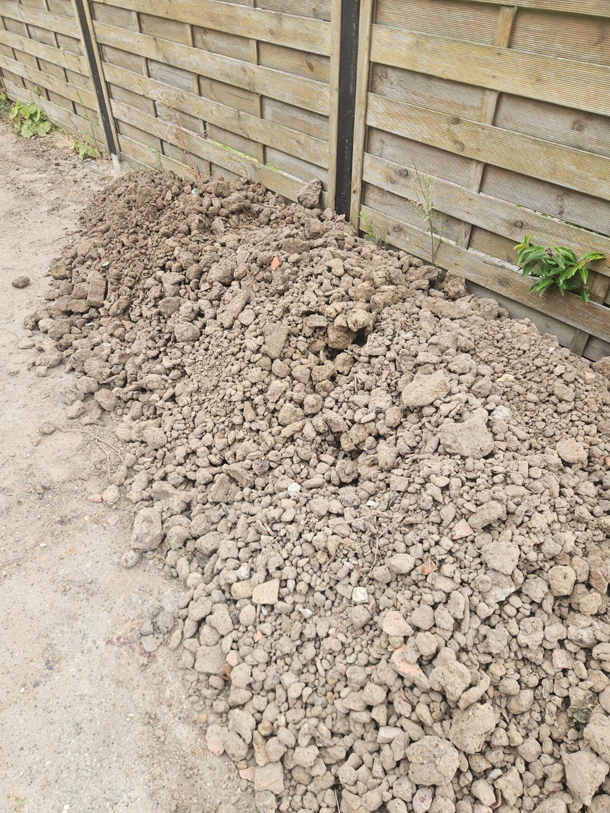 Gratis op te halen: Menggranulaat, Tuin en Terras, Ophalen