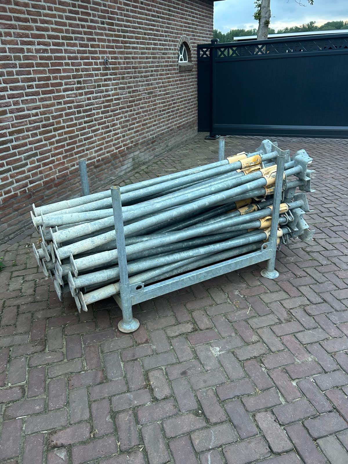 Bouwstempels bouwstutten, Ophalen of Verzenden, Zo goed als nieuw, Overige typen, Minder dan 2 meter