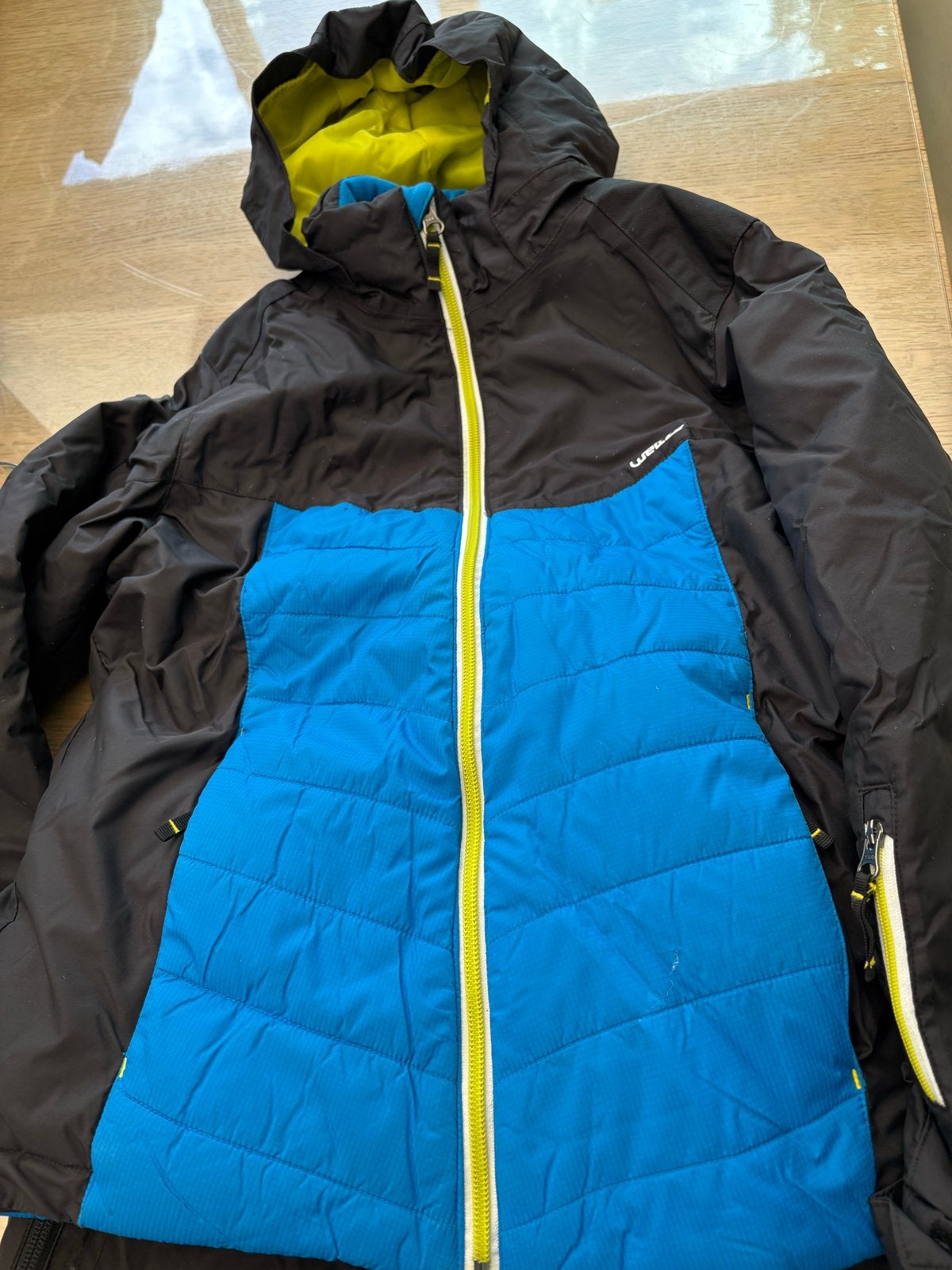 Wed'ze ski-jas en skibroek - Maat 140, Kinderen en Baby's, Kinderkleding | Maat 140, Zo goed als nieuw, Jongen of Meisje, Ophalen of Verzenden