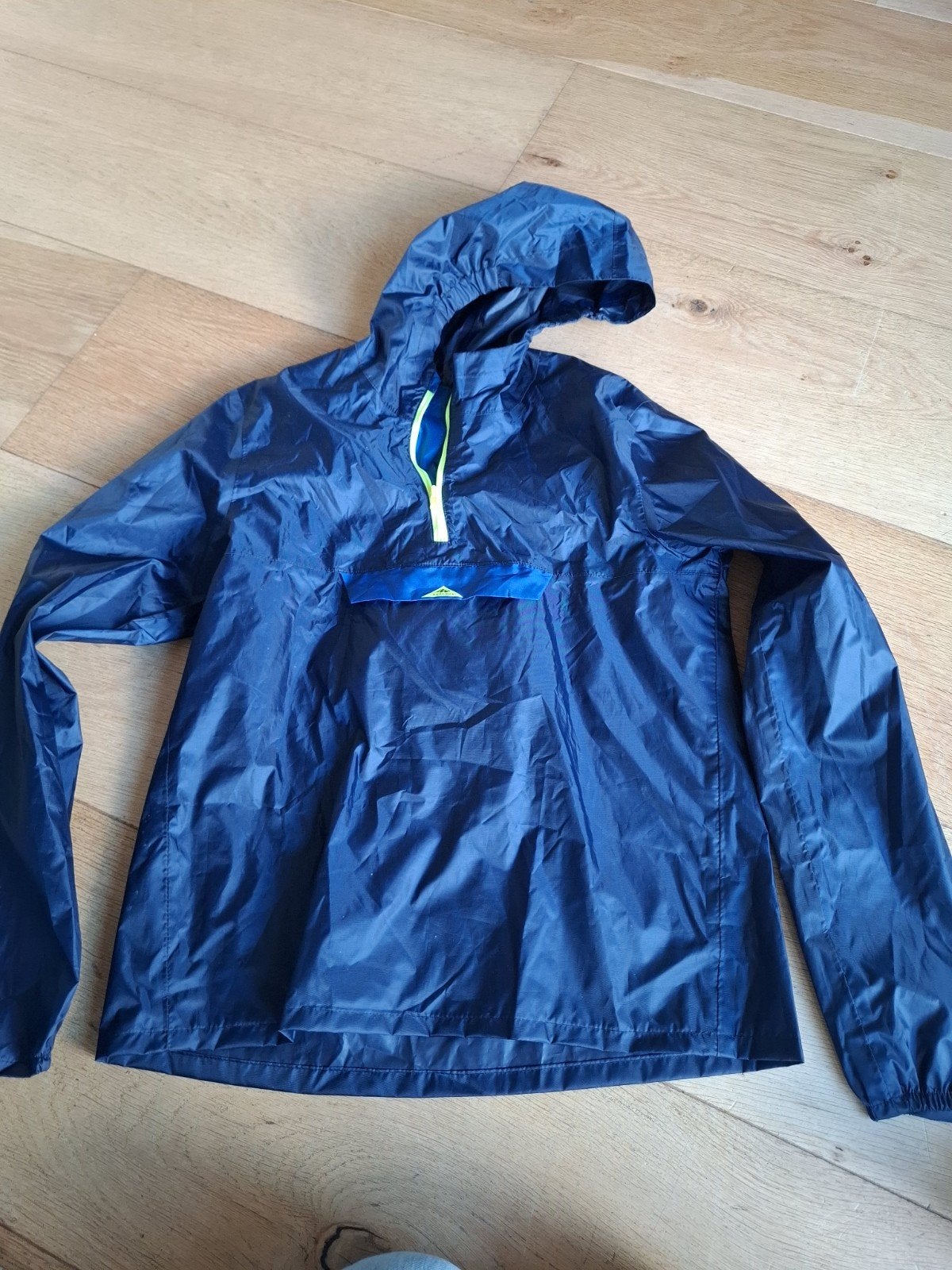 Quechua regenjas/windjack, maat 152, Blauw, Maat 46/48 (XL) of groter, Ophalen of Verzenden, Zo goed als nieuw