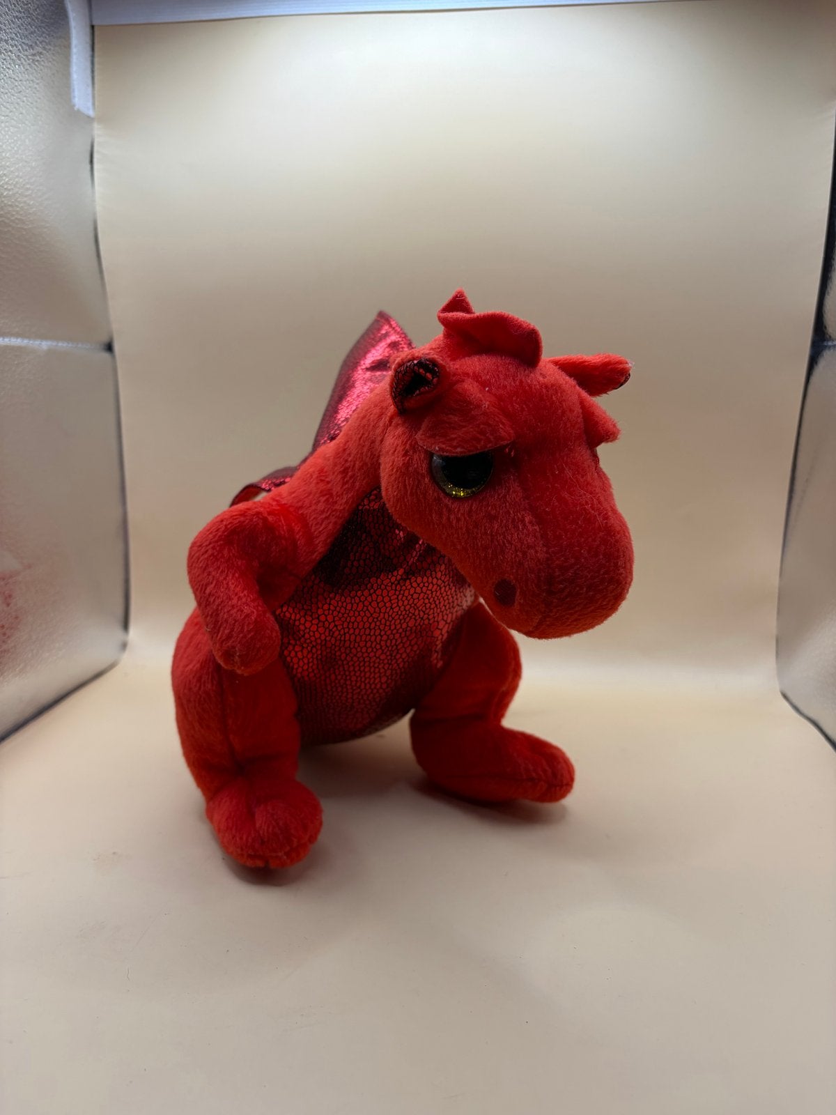 Ty Beanie Baby Draak Y Ddraig Goch - Rood - Zo goed als nieu, Overige typen, Ophalen of Verzenden, Rood, Klein (minder dan 20 cm)