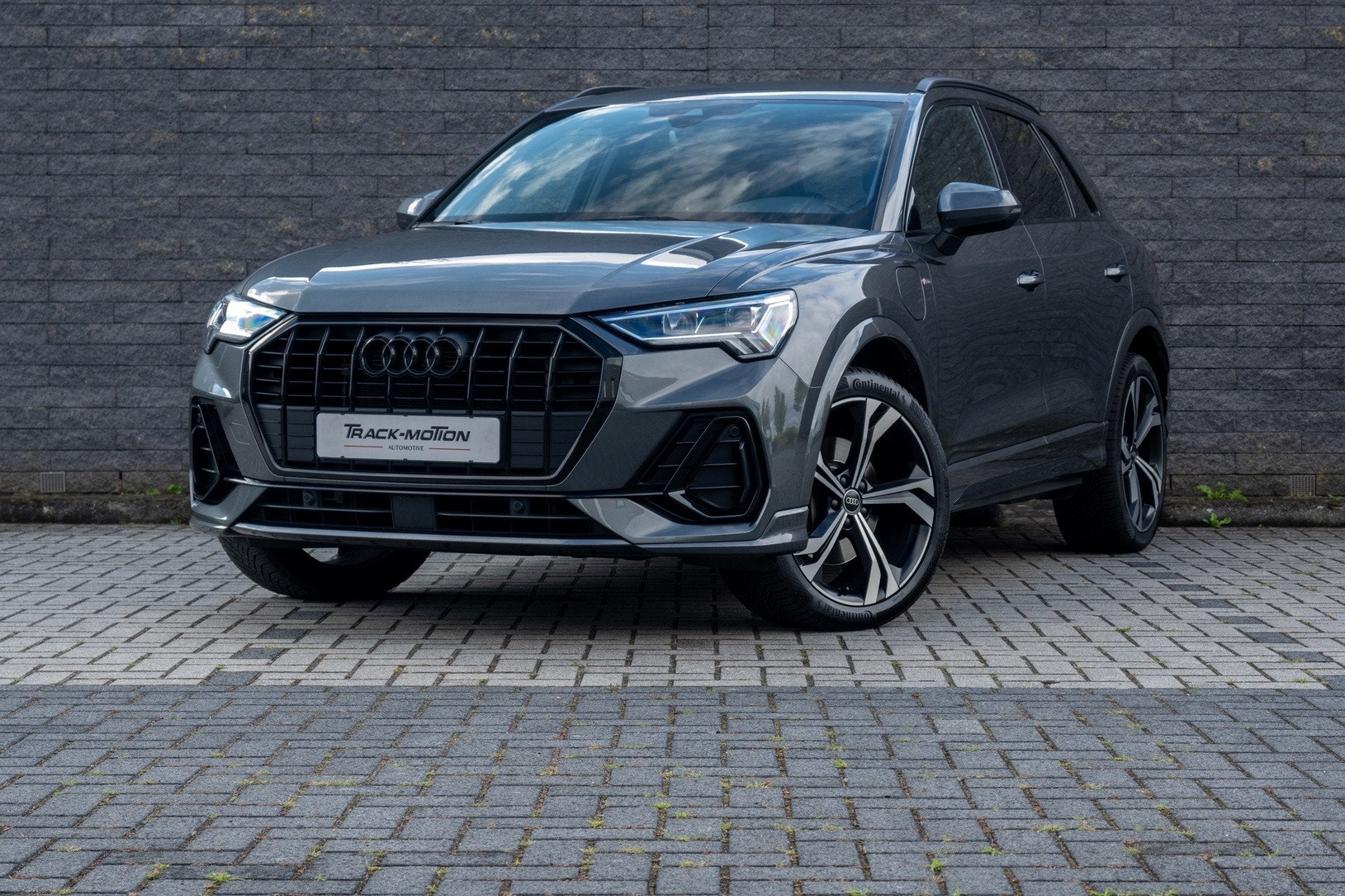 Audi Q3 45 TFSI e S edition, Dealer onderhouden, Leder en Stof, Hybride Elektrisch/Benzine, 13 kWh