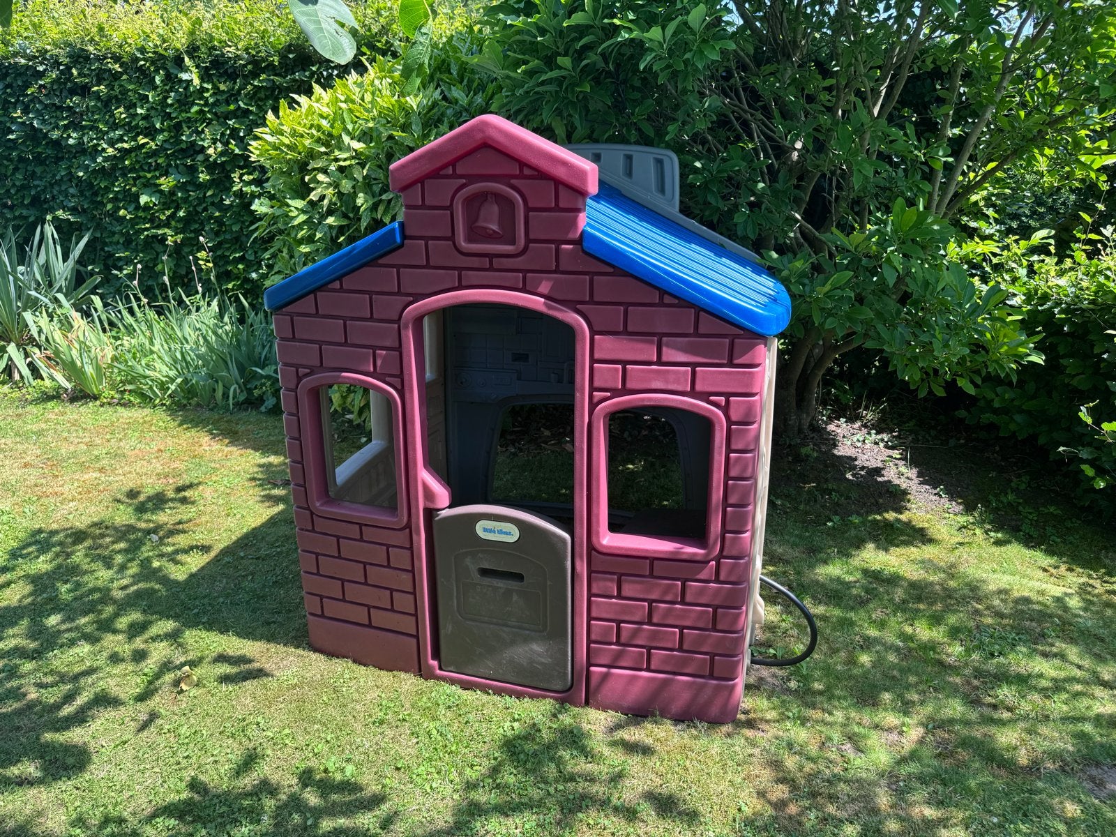 Little Tikes Speelhuisje met basketbalring, Ophalen, Gebruikt, Kunststof