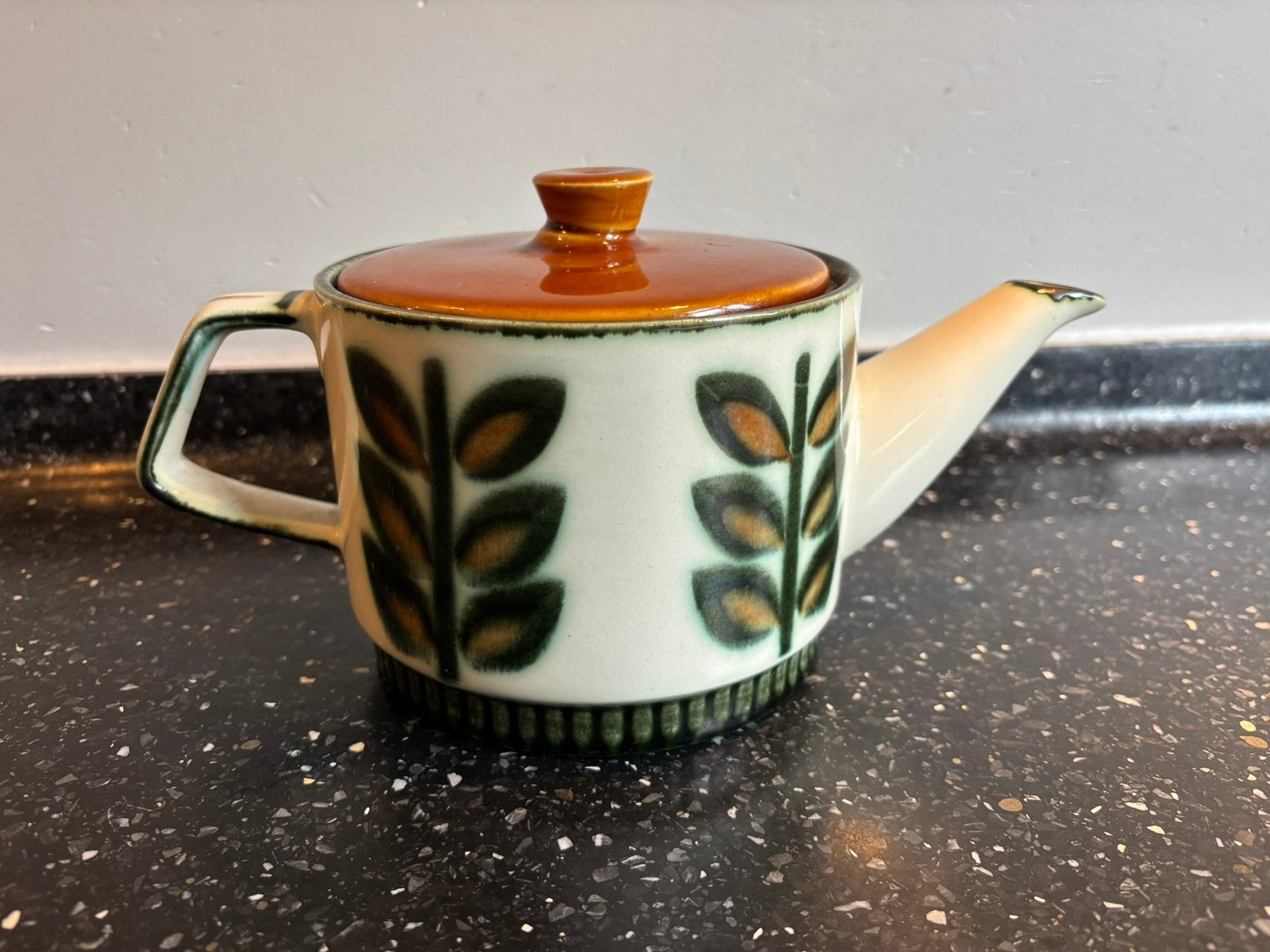 Theepot Rambouillet Boch Belgium, Overige merken, Verzenden, Zo goed als nieuw, Porselein