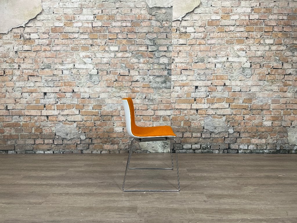 Arper Catifa 46 Sledge oranje bij TheReSales, Ophalen, Twee, Design, Zo goed als nieuw