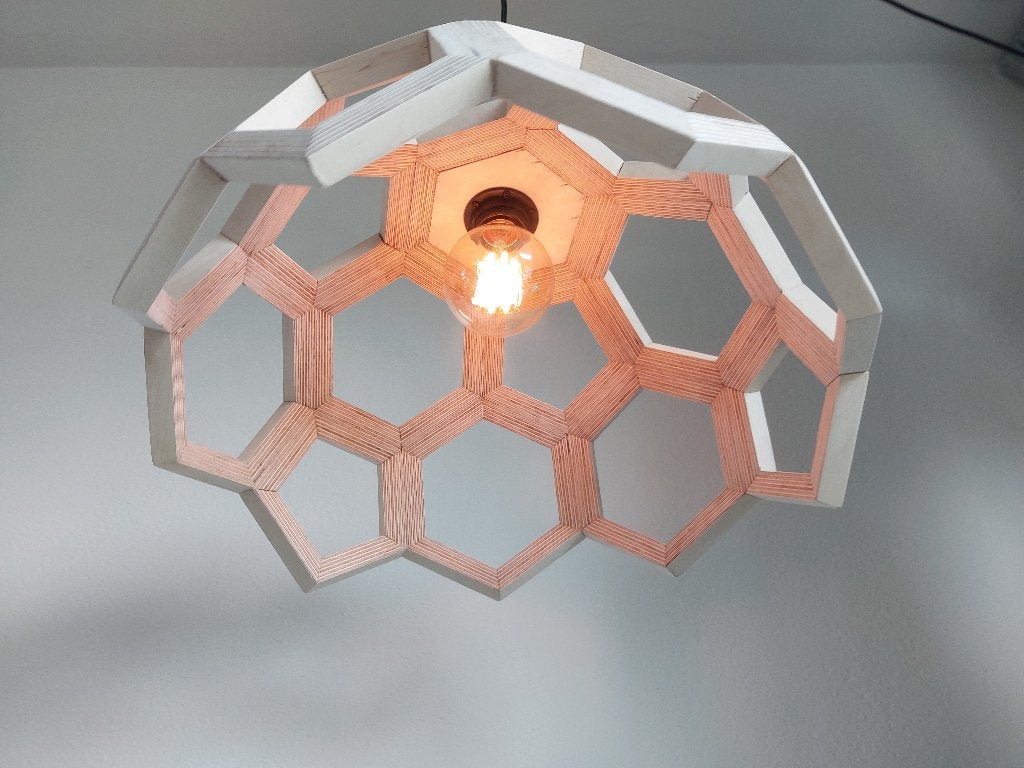 Geometrische hanglamp van berken multiplex, Verzenden, Nieuw, Hout, E27 (groot)
