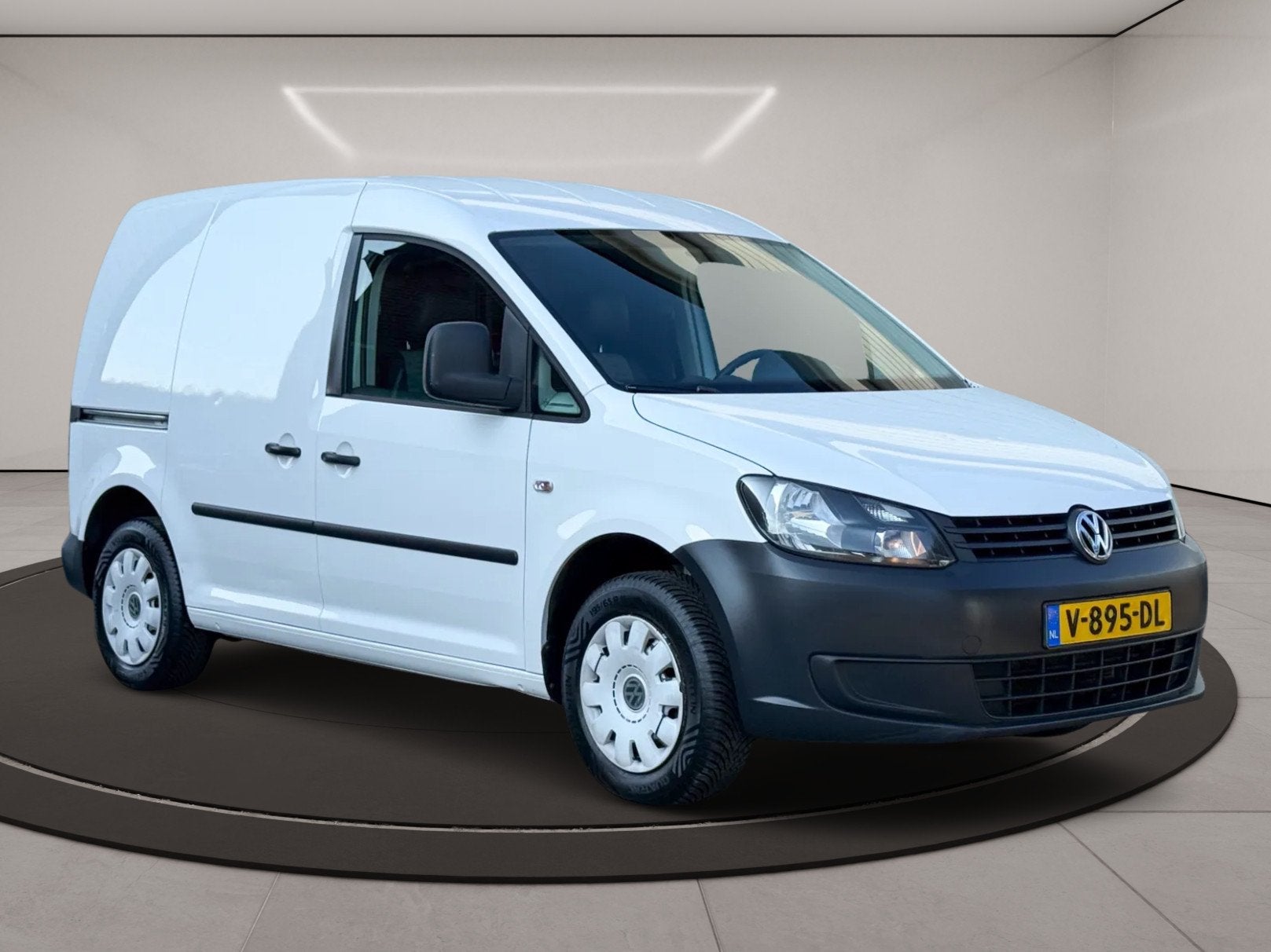Volkswagen Caddy 1.6 TDI * AIRCO * NIEUWE APK * CRUISE CONTR, Auto's, Bestelauto's, Voorwielaandrijving, Euro 5, Gebruikt, Zwart