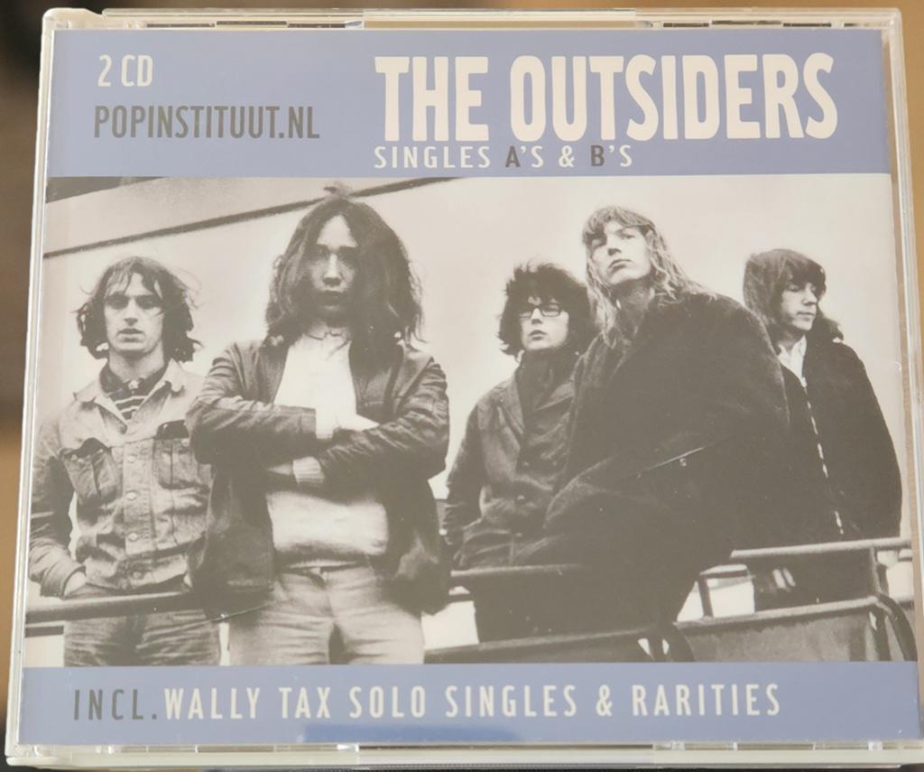 Mooie 2CD in fatbox The Outsiders singles A's & B's KRASVRIJ, Ophalen of Verzenden, Zo goed als nieuw, Alternative