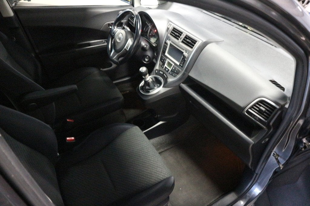 Toyota Verso-S 1.3 VVT-i Aspiration / NAP / NW APK / TOP DEA, Auto's, Toyota, Voorwielaandrijving, Euro 5, Gebruikt, 4 cilinders